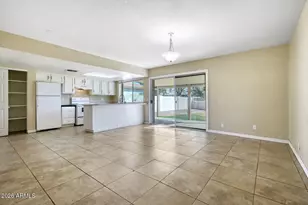 1064 E Hoover Ave, Mesa, AZ 85204 - Photo 5