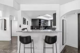 5104 N 32nd St, Phoenix, AZ 85018 - Photo 7