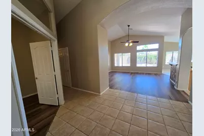 1074 E Cathy Drive, Gilbert, AZ 85296 - Photo 3