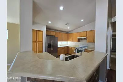 1074 E Cathy Drive, Gilbert, AZ 85296 - Photo 5