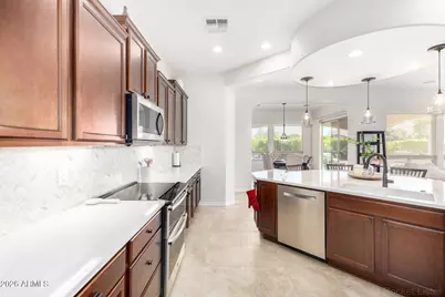 28423 N 129th Drive, Peoria, AZ 85383 - Photo 17