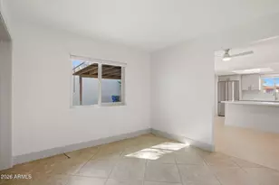 3131 W Clinton St, Phoenix, AZ 85029 - Photo 11