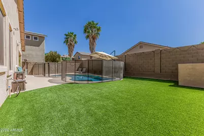 2093 W Goldmine Mountain Drive, San Tan Valley, AZ 85144 - Photo 7