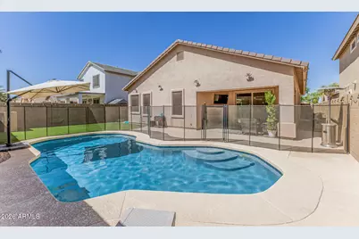 2093 W Goldmine Mountain Drive, San Tan Valley, AZ 85144 - Photo 5