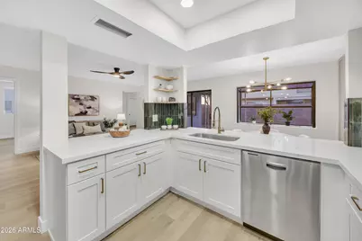 8702 N Shadow Lane, Peoria, AZ 85345 - Photo 13