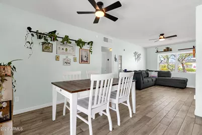 1717 W Clarendon Avenue, Phoenix, AZ 85015 - Photo 13