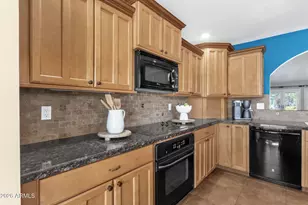 3618 W Del Rio St, Chandler, AZ 85226 - Photo 11