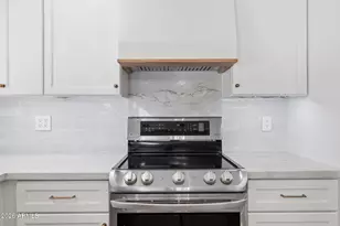 2335 S Orange, Mesa, AZ 85210 - Photo 7