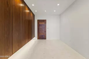 6587 N Palmeraie Blvd, Paradise Valley, AZ 85253 - Photo 1