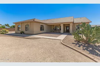 2813 E Cedar Waxwing Drive, Gilbert, AZ 85298 - Photo 1