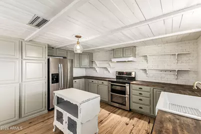 2421 S 221st Avenue, Buckeye, AZ 85326 - Photo 13