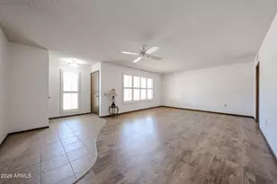 17402 N Lindgren Ave, Sun City, AZ 85351 - Photo 7