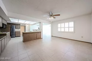 17402 N Lindgren Ave, Sun City, AZ 85351 - Photo 19