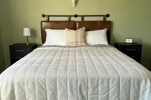 1934 E Mitchell Dr, Phoenix, AZ 85016 - Photo 5