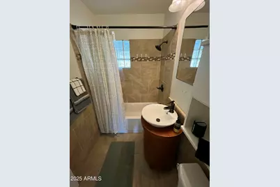 1934 E Mitchell Drive, Phoenix, AZ 85016 - Photo 15