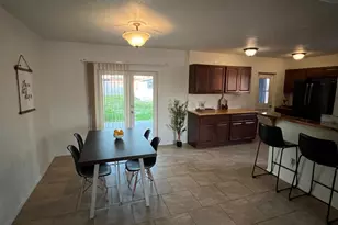 1934 E Mitchell Dr, Phoenix, AZ 85016 - Photo 17