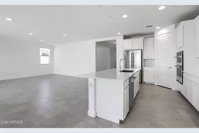 25488 N 176th Avenue, Surprise, AZ 85387 - Photo 5