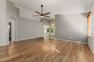 10728 W Irma Ln, Peoria, AZ 85373 - Photo 9