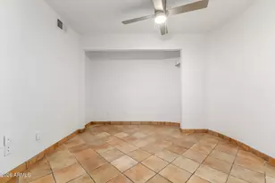 223 E Concorda Dr, Tempe, AZ 85282 - Photo 25