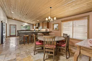 601 W Gibraltar Ln, Phoenix, AZ 85023 - Photo 7