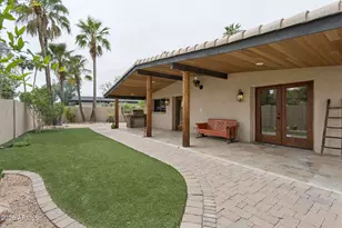 601 W Gibraltar Ln, Phoenix, AZ 85023 - Photo 23