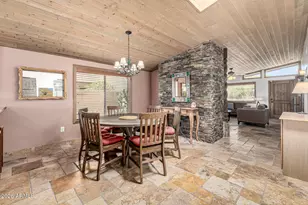 601 W Gibraltar Ln, Phoenix, AZ 85023 - Photo 9