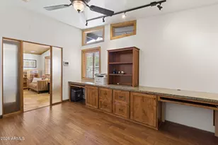 601 W Gibraltar Ln, Phoenix, AZ 85023 - Photo 21