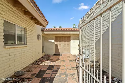 114 E San Miguel Avenue, Phoenix, AZ 85012 - Photo 3