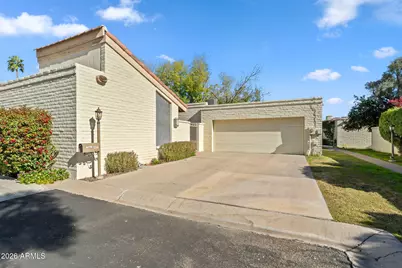 114 E San Miguel Avenue, Phoenix, AZ 85012 - Photo 1