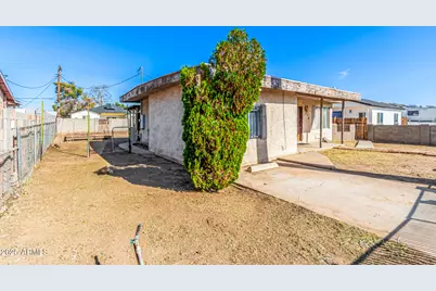 616 W Mobile Lane, Phoenix, AZ 85041 - Photo 7