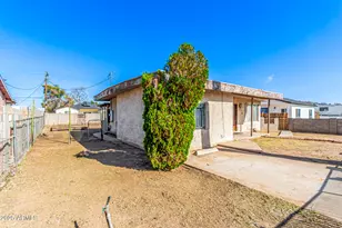 616 W Mobile Ln, Phoenix, AZ 85041 - Photo 7