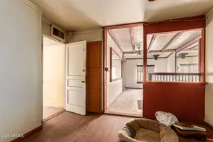 616 W Mobile Ln, Phoenix, AZ 85041 - Photo 21