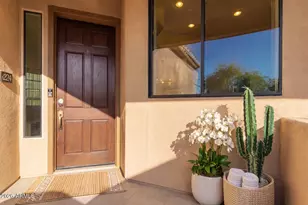 7027 N Scottsdale Rd, Paradise Valley, AZ 85253 - Photo 7