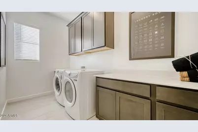 33381 N Dill Avenue, San Tan Valley, AZ 85143 - Photo 19