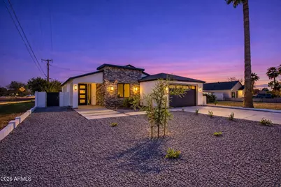 2645 E Fairmount Avenue, Phoenix, AZ 85016 - Photo 1