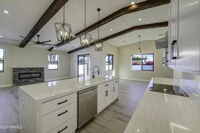 2645 E Fairmount Avenue, Phoenix, AZ 85016 - Photo 13