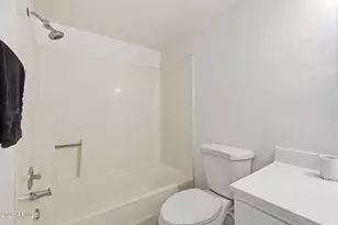 623 W Guadalupe Rd, Mesa, AZ 85210 - Photo 23