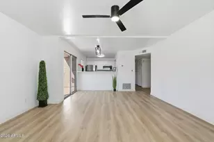 623 W Guadalupe Rd, Mesa, AZ 85210 - Photo 5