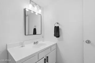 623 W Guadalupe Rd, Mesa, AZ 85210 - Photo 19