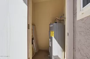 623 W Guadalupe Rd, Mesa, AZ 85210 - Photo 25