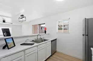 623 W Guadalupe Rd, Mesa, AZ 85210 - Photo 9