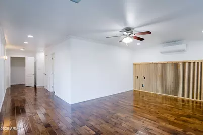 5328 E Pinchot Avenue, Phoenix, AZ 85018 - Photo 7