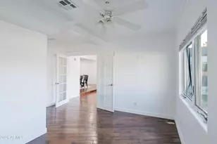 5328 E Pinchot Ave, Phoenix, AZ 85018 - Photo 11