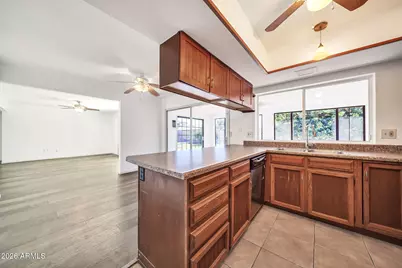 3827 W Muriel Drive, Glendale, AZ 85308 - Photo 11