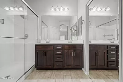 1347 W Spine Tree Avenue, San Tan Valley, AZ 85140 - Photo 11