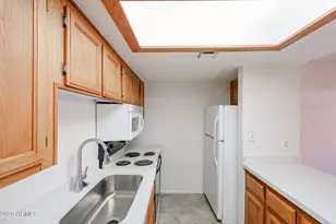 21622 N 23rd Ave, Phoenix, AZ 85027 - Photo 11