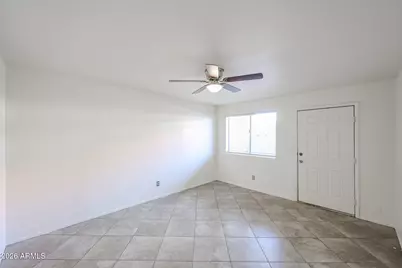 21622 N 23rd Avenue #B105, Phoenix, AZ 85027 - Photo 9