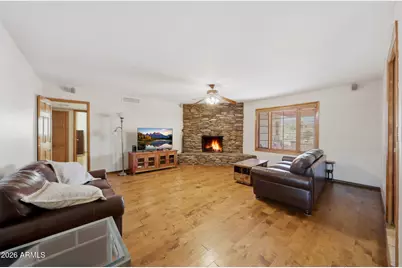 9037 N Arroya Grande Drive, Phoenix, AZ 85028 - Photo 19
