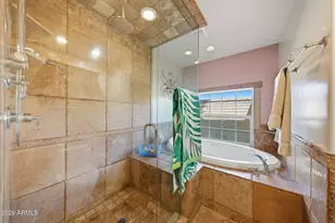 9037 N Arroya Grande Dr, Phoenix, AZ 85028 - Photo 17