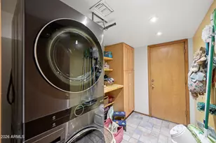 9037 N Arroya Grande Dr, Phoenix, AZ 85028 - Photo 35